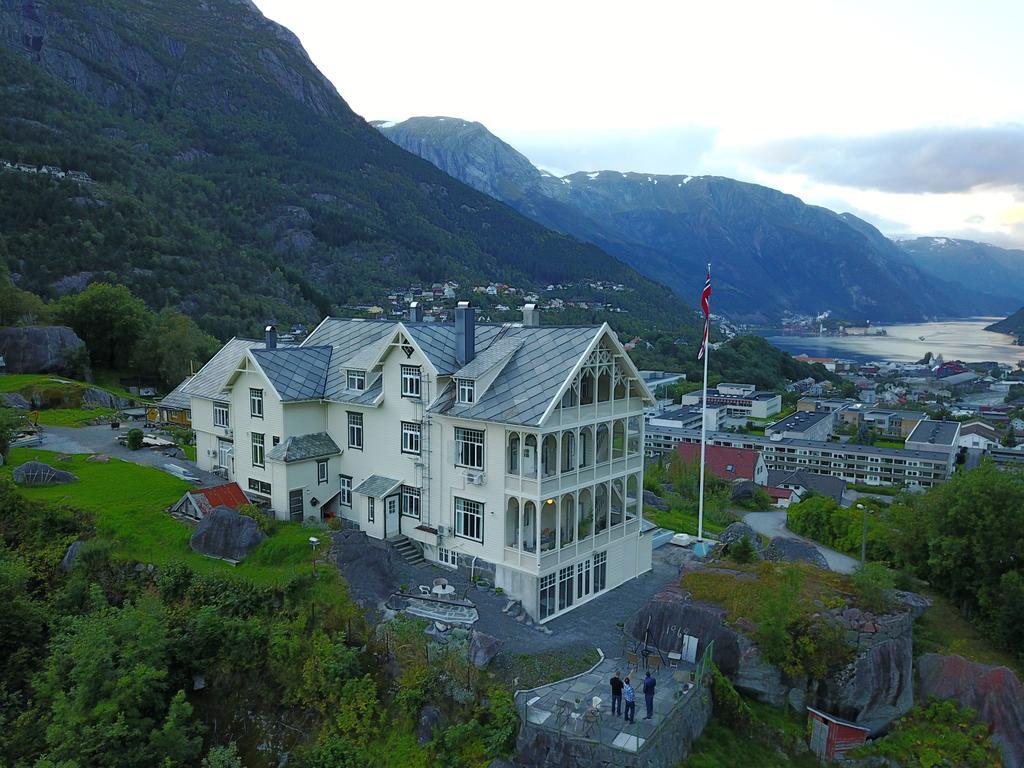 Vikinghaug Apartment Odda Exterior foto